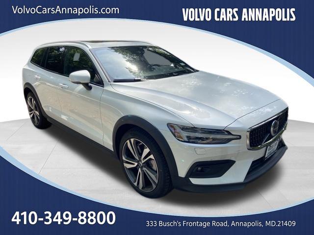 2026 Volvo V60 Cross Country Plus, B5 AWD Gas mild hybrid for sale in Annapolis, MD