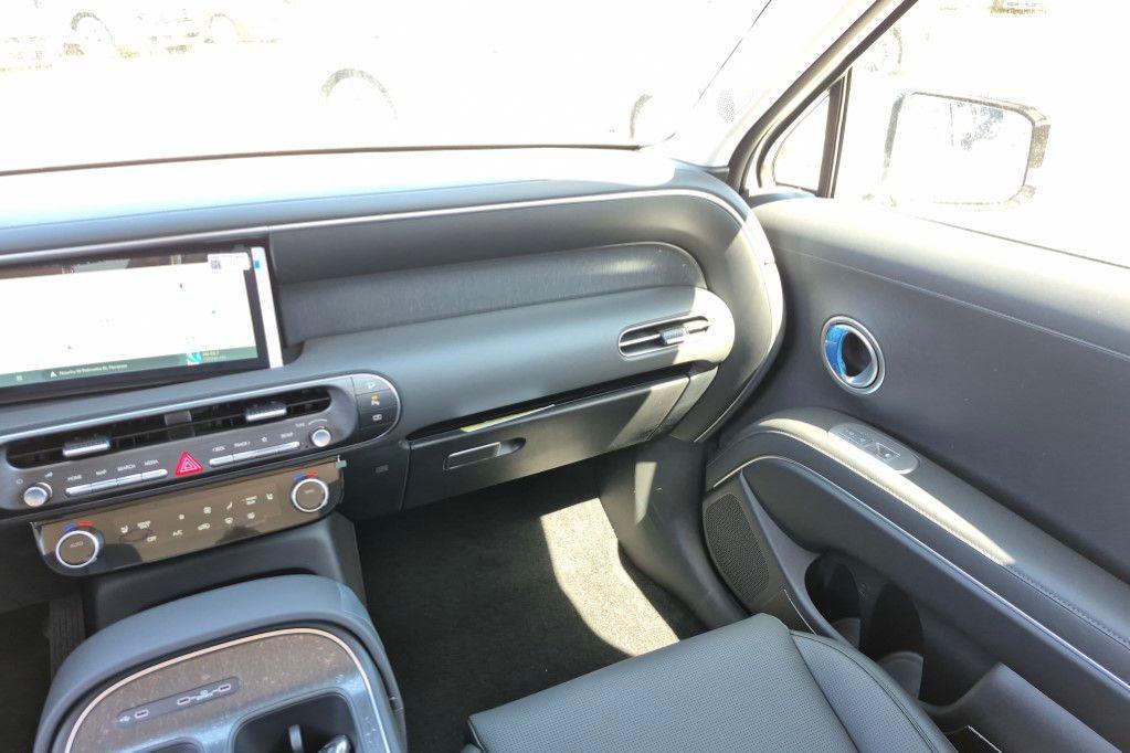 New 2026 White Hyundai Blue SEL 7P image 19
