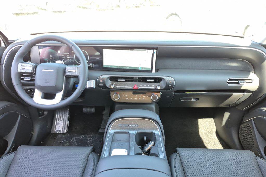 New 2026 White Hyundai Blue SEL 7P image 20