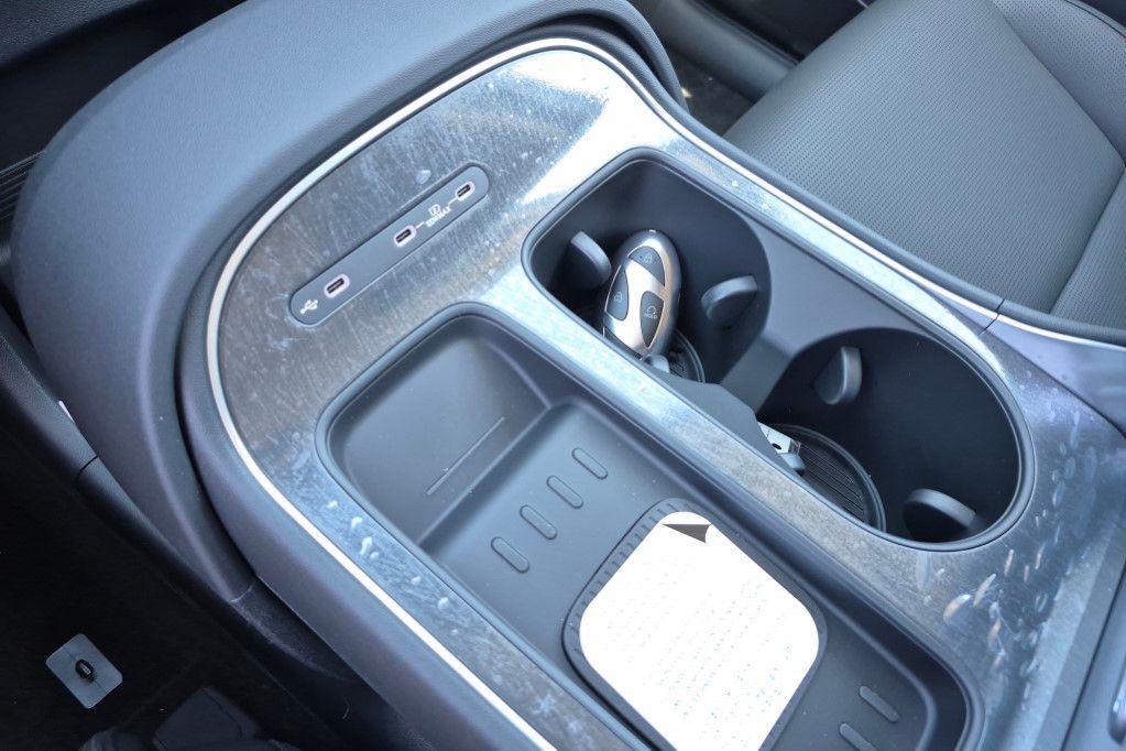 New 2026 White Hyundai Blue SEL 7P image 25