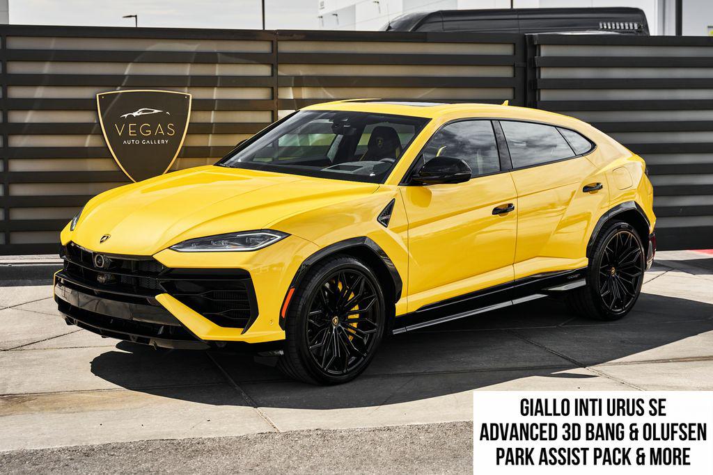 /2025 Lamborghini Urus