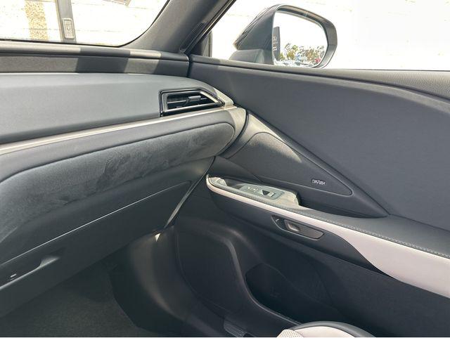 2026 Lexus TX 350 F SPORT Handling