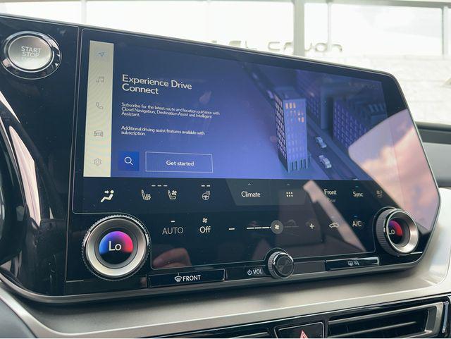 2026 Lexus TX 350 F SPORT Handling