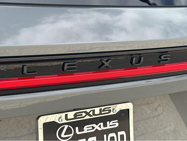 2026 Lexus TX 350 F SPORT Handling