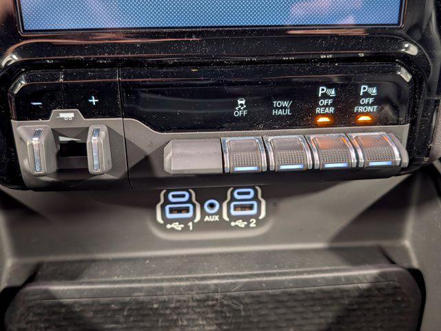 2021 Ram 1500 Rebel Crew Cab 4x4 57 Box