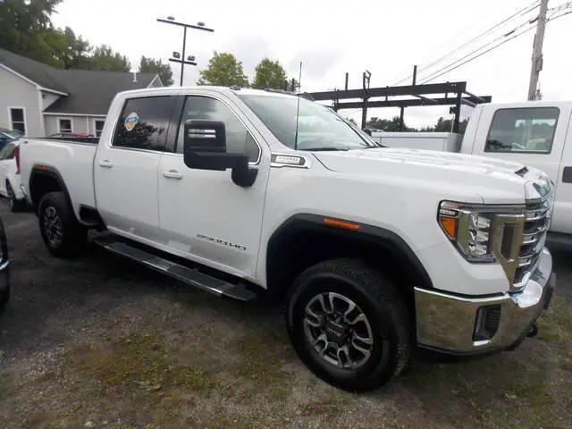 2022 GMC Sierra 2500HD 4WD Crew Cab Standard Bed SLE for sale in Sheffield, MA