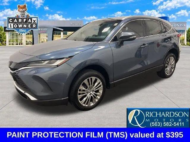 2022 Toyota Venza XLE for sale in Dubuque, IA
