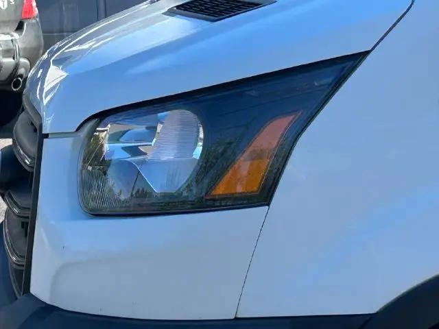 2020 Ford Transit Passenger Wagon XL