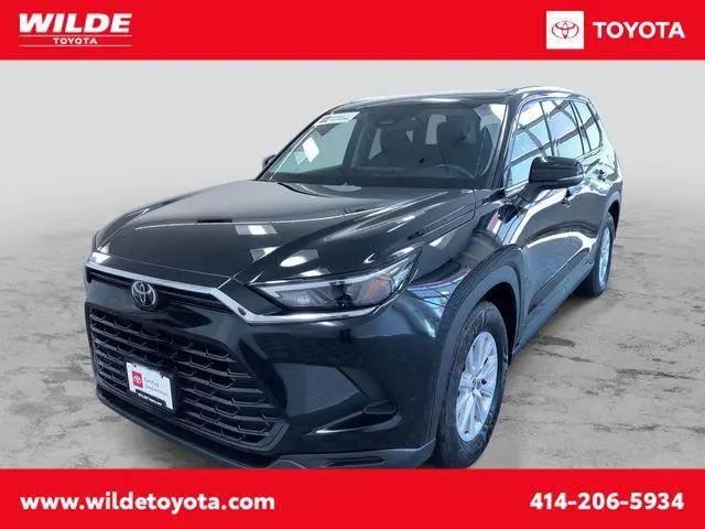 2025 Toyota Grand Highlander XLE for sale in West Allis, WI