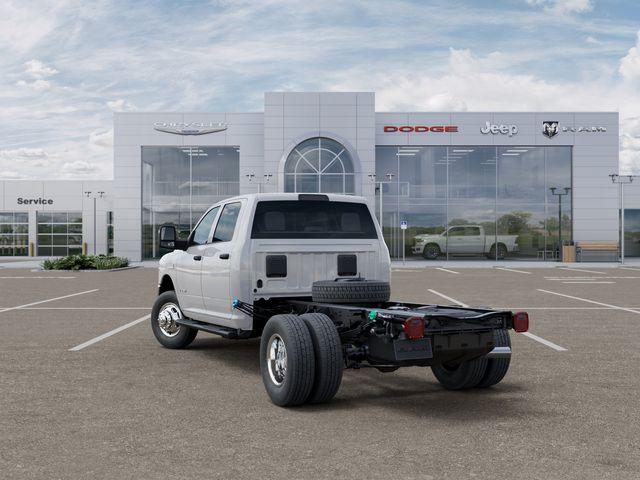 2026 RAM 3500 Chassis Tradesman/Big Horn