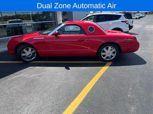 2005 Ford Thunderbird Base