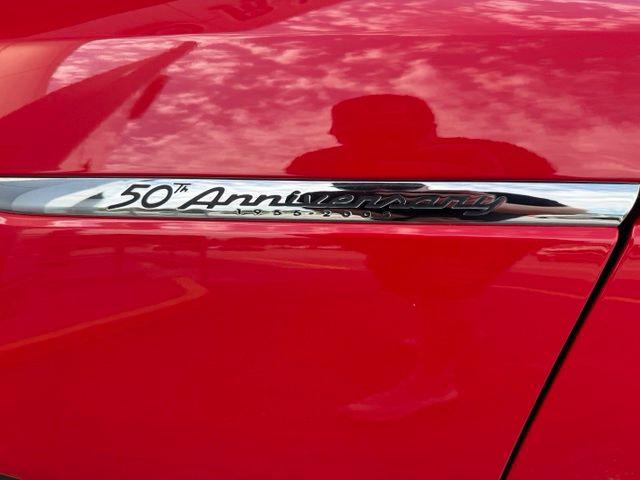 2005 Ford Thunderbird Base