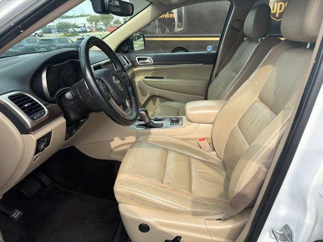 2017 Jeep Grand Cherokee Limited 4x4 2017 Jeep Grand Cherokee Limited 4x4