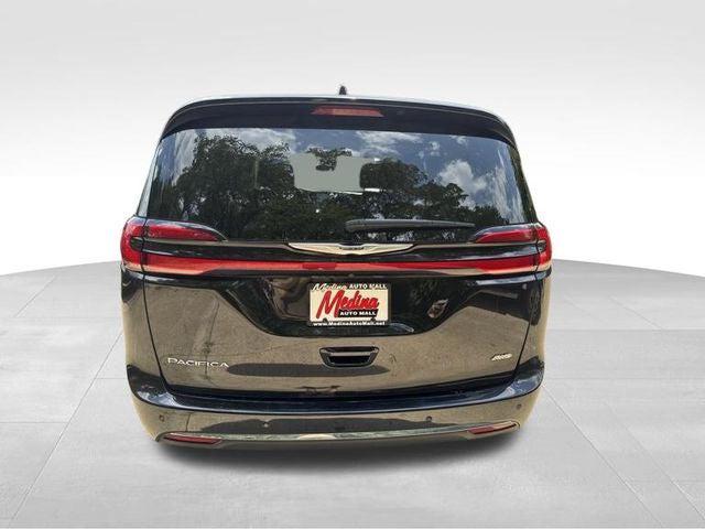 2023 Chrysler Pacifica Touring L AWD