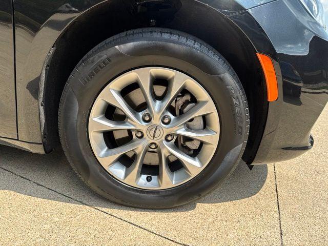 2023 Chrysler Pacifica Touring L AWD