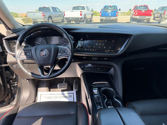 2023 Buick Envision Essence FWD