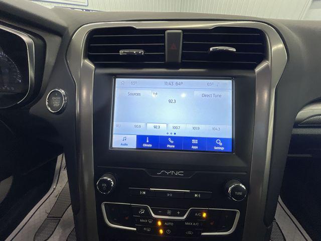 2020 Ford Fusion SE