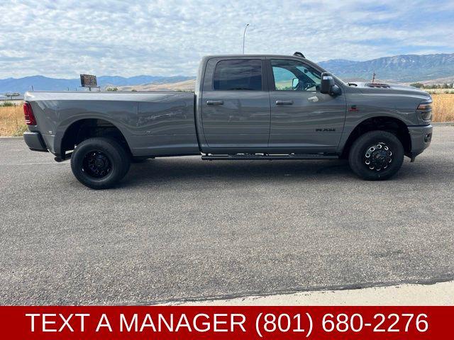 2026 RAM Ram 3500 RAM 3500 LARAMIE CREW CAB 4X4 8 BOX