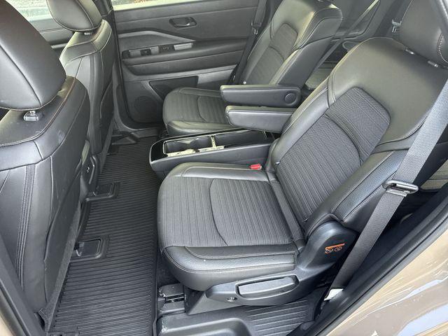 2024 Nissan Pathfinder Rock Creek 4WD