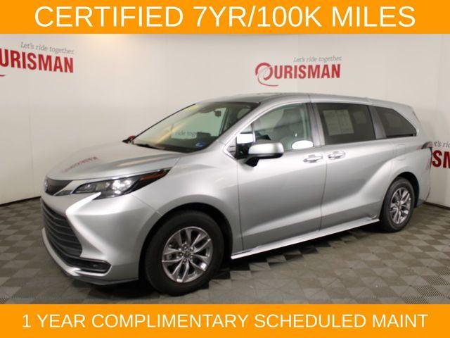 2024 Toyota Sienna LE 2024 Toyota Sienna LE