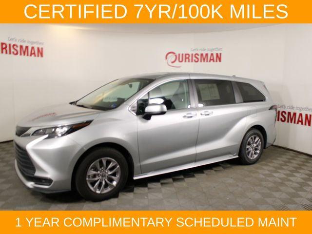 2024 Toyota Sienna LE 2024 Toyota Sienna LE