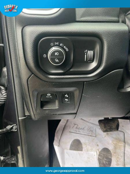 2021 Ram 1500 Big Horn Crew Cab 4x4 64 Box