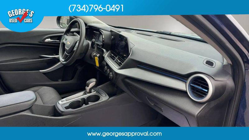 2024 Chevrolet Trax FWD SP