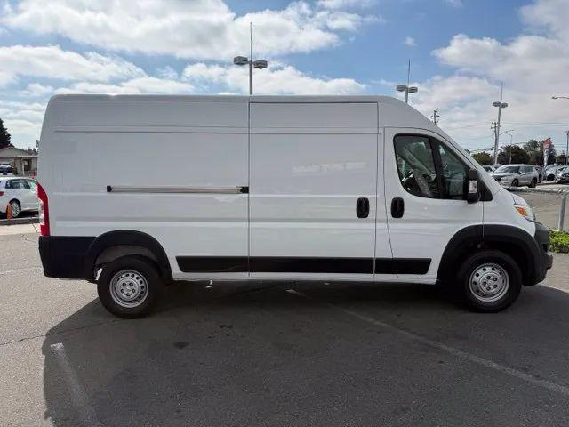 2025 Ram ProMaster 2500 Cargo Van Tradesman High Roof 159 WB w/Pass Seat