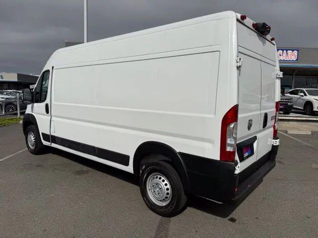 2025 Ram ProMaster 2500 Cargo Van Tradesman High Roof 159 WB w/Pass Seat