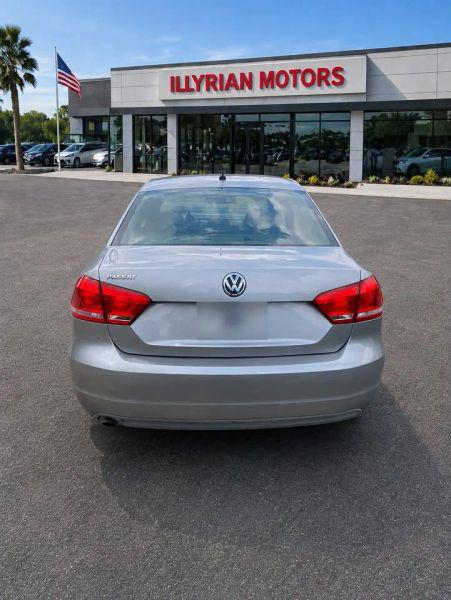 2012 Volkswagen Passat 2.5L S