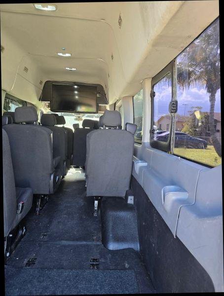 2015 Ford Transit XLT