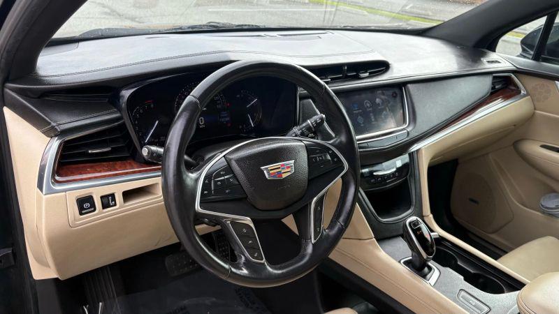 2017 Cadillac XT5 Luxury