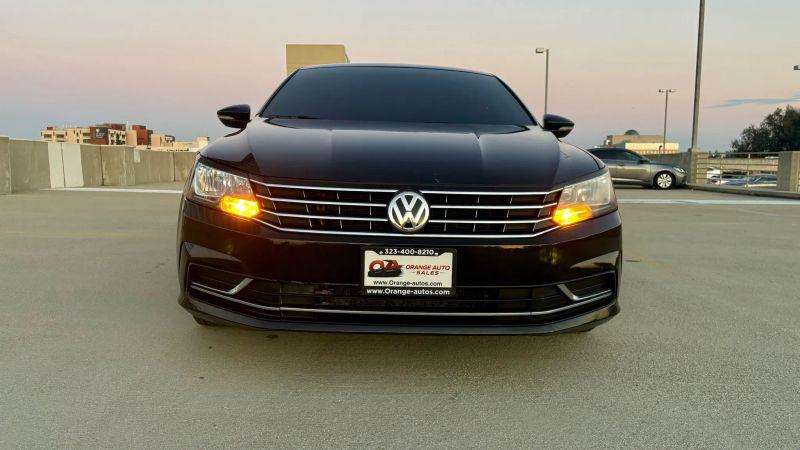 2018 Volkswagen Passat 2.0T SE for sale in Orange, CA