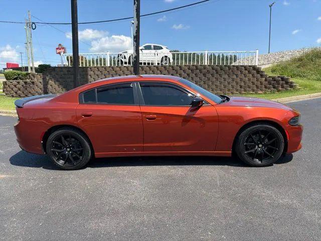 2020 Dodge Charger SXT RWD