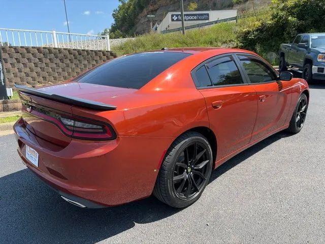 2020 Dodge Charger SXT RWD