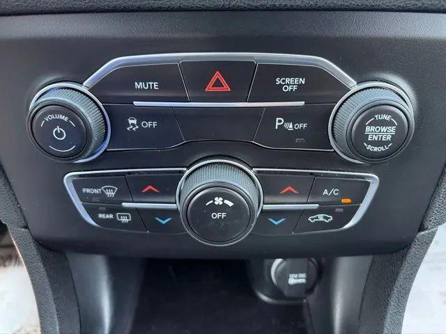2020 Dodge Charger SXT RWD