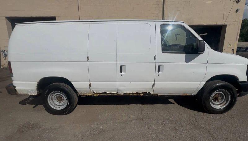 2012 Ford E-250 Base