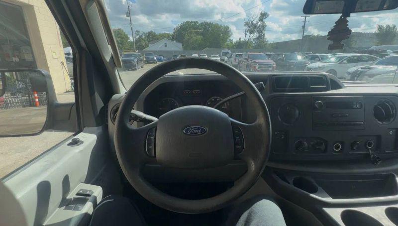 2012 Ford E-250 Base