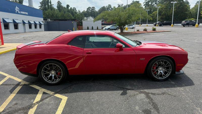 2016 Dodge Challenger SRT 392