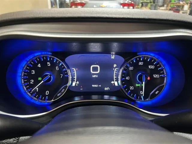 2024 Chrysler Pacifica Touring