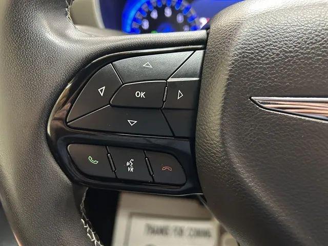 2024 Chrysler Pacifica Touring