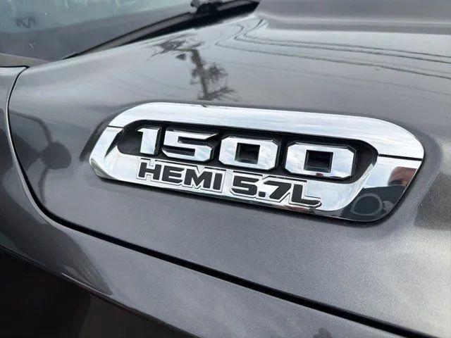 2019 Ram 1500 Big Horn/Lone Star Crew Cab 4x4 57 Box