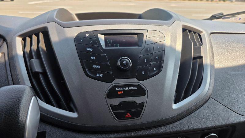 2015 Ford Transit w/60/40 Side Door w/RWB