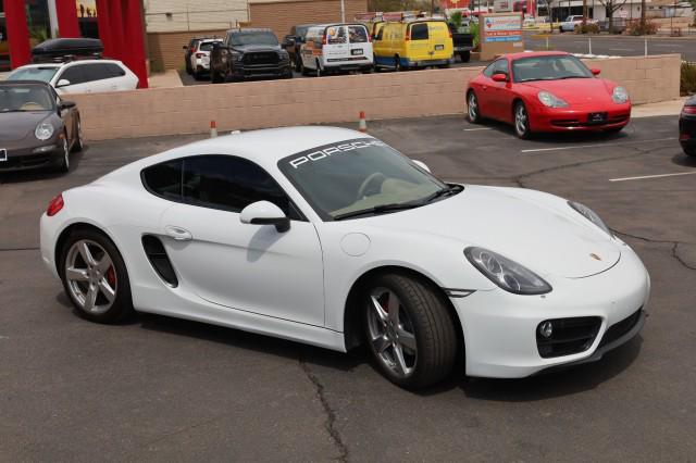 2016 Porsche Cayman Unknown
