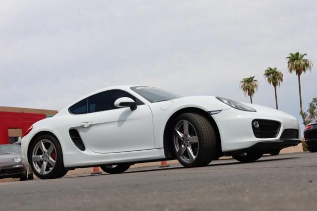 2016 Porsche Cayman Unknown