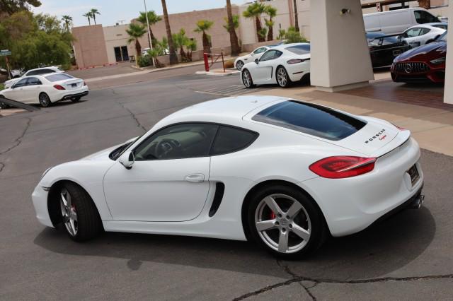 2016 Porsche Cayman Unknown