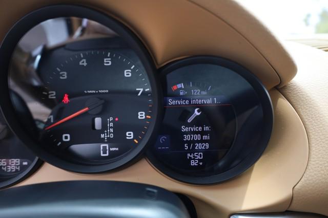 2016 Porsche Cayman Unknown