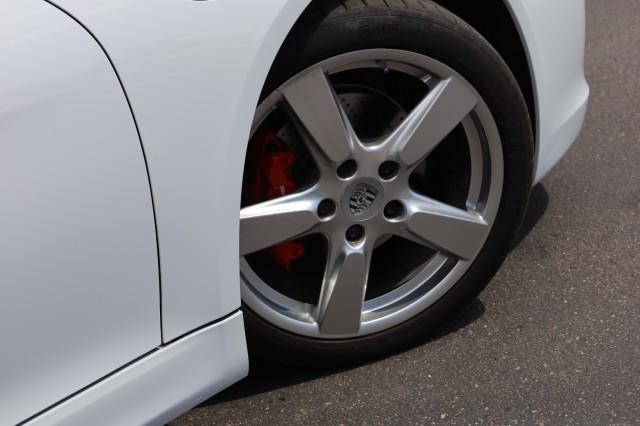2016 Porsche Cayman Unknown