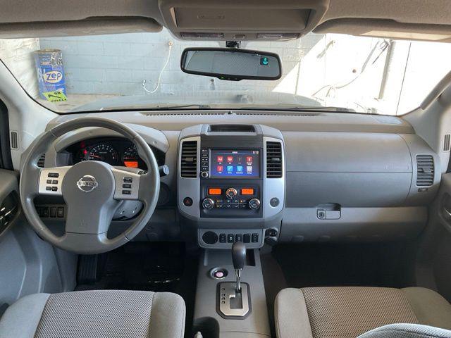 2021 Nissan Frontier Crew Cab SV 4x2