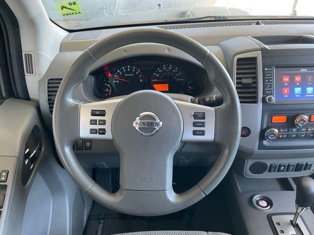 2021 Nissan Frontier Crew Cab SV 4x2